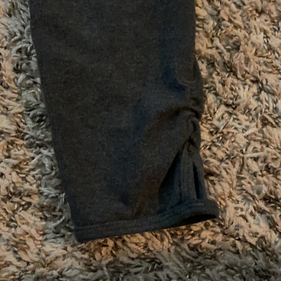 Lululemon sz 4 cropped ankle cutout leggings gym workout fitness stretchy tight - Picture 6 of 13